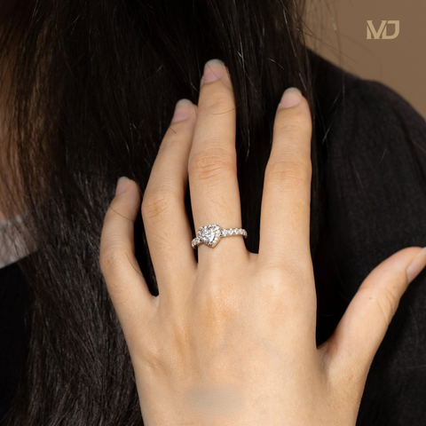 Nhẫn Cầu Hôn NNU313 Hình Trái Tim