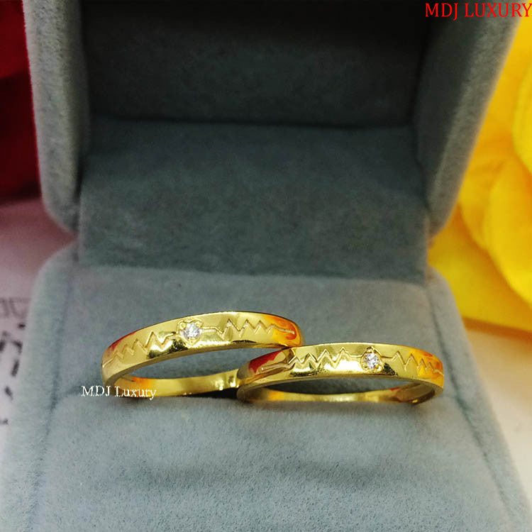 Nhẫn cưới vàng tây NCM01